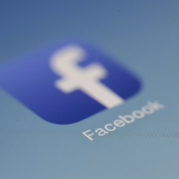Γιατί να διαφημίστείτε στο Facebook